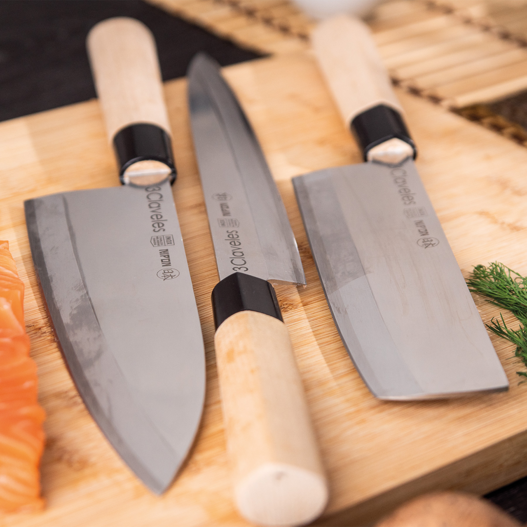 Cuchillo Nipon Yanagiba 30cm - 3 Claveles