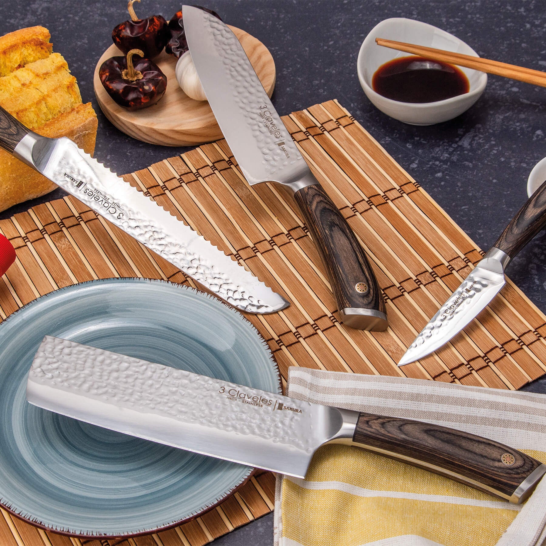 Cuchillo Santoku 7" - 3 Claveles Sakura